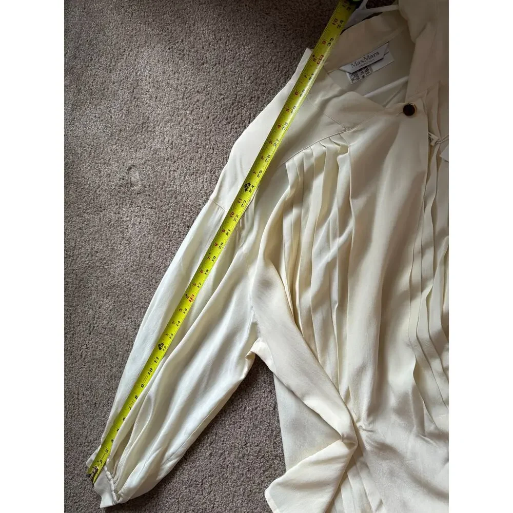 Max Mara 100% Silk Blouse Ivory Pleated Top Quiet Luxury Old Money Retro Classic - Picture 7 of 9